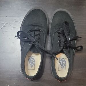 Vans Men's Black Canvas Sneakers